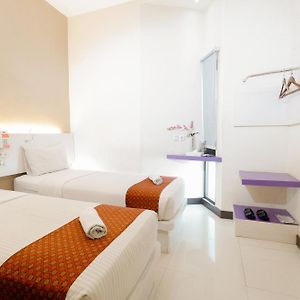 Budget Room